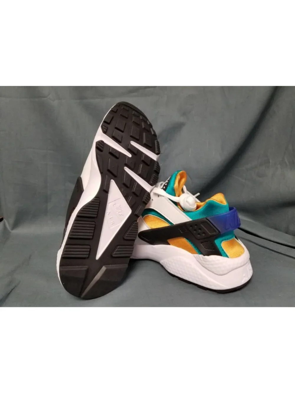 Nike Air Huarache White Blue Emerald Resin DD1068 110 Men's Size 8 NEW IN BOX!